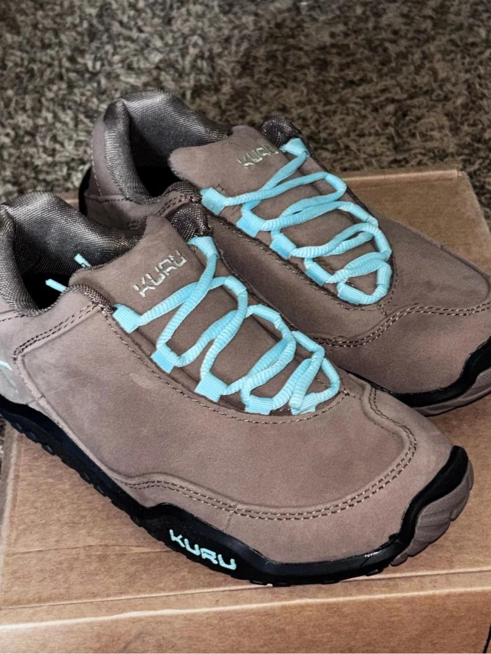 Kuru Chicane Women’s Size 7 Wide Hiking Shoes Warmstone Jet black Mint green